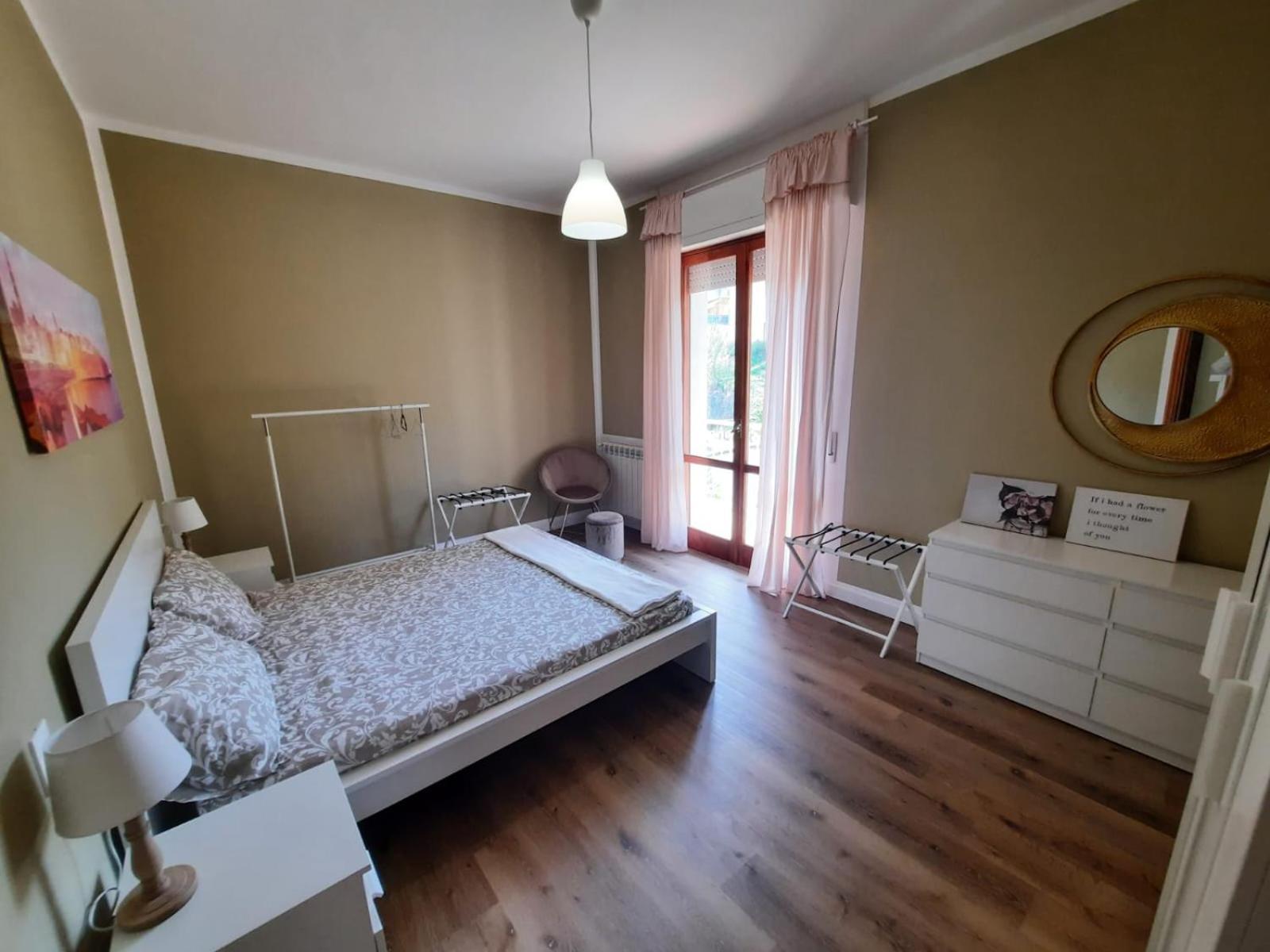 Appartement Dimora Stella Di Aprile à La Spezia Extérieur photo